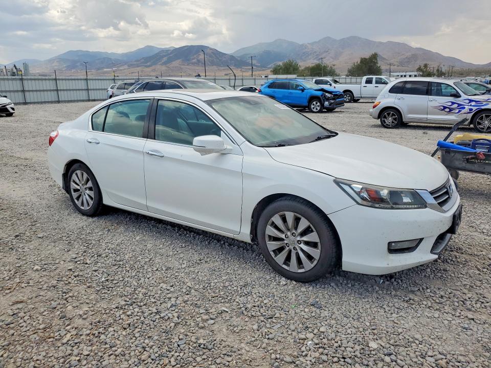 Aukcja sprzedaży 2015 Honda Accord, vin: 1HGCR2F87FA241151, numer aukcji: 64330986