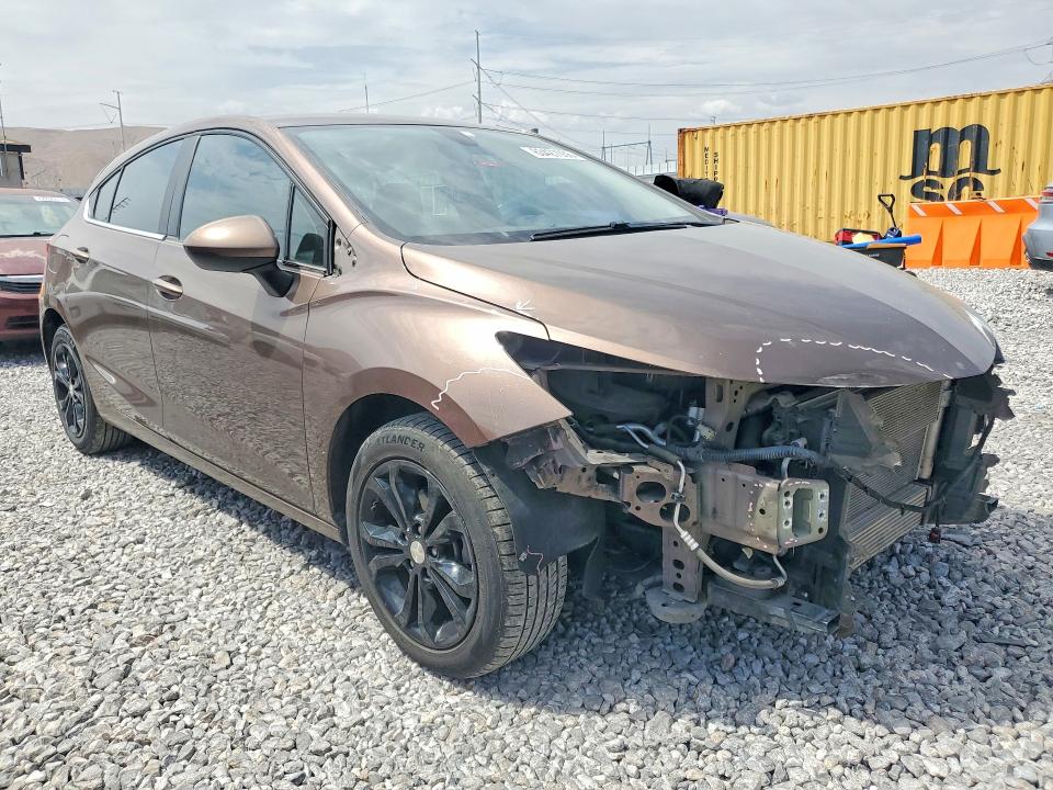 63427056 :رقم المزاد ، 3G1BH6SE4KS569810 vin ، 2019 Chevrolet Cruze مزاد بيع