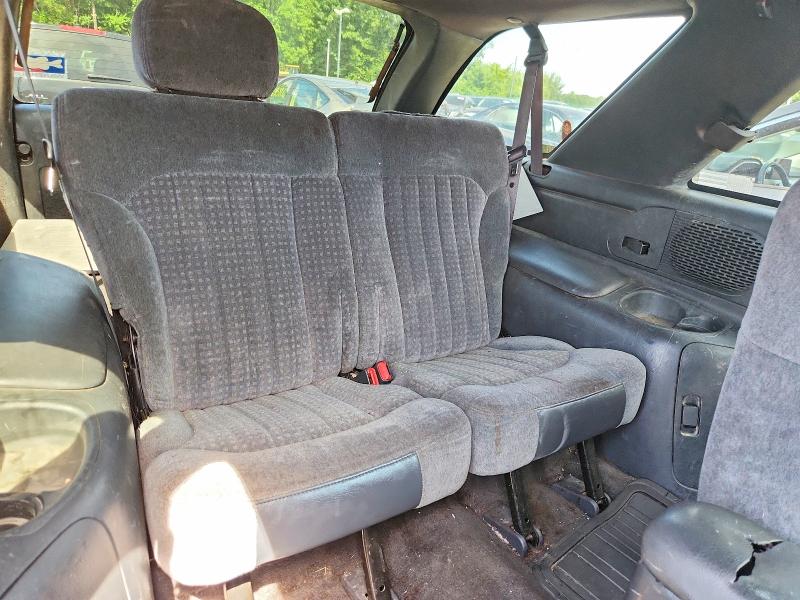 Продажа на аукционе авто 2000 Chevrolet Blazer, vin: 1GNCT18W9YK114461, номер лота: 65530396
