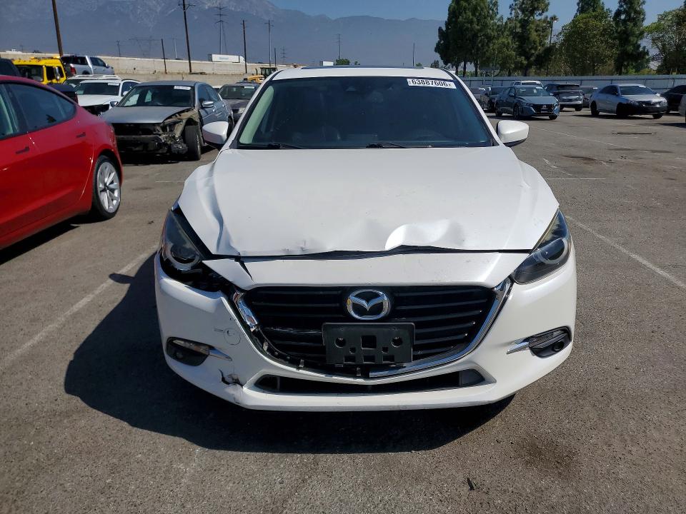 2017 Mazda 3 მანქანა იყიდება აუქციონზე, vin: JM1BN1W38H1137937, აუქციონის ნომერი: 63887606