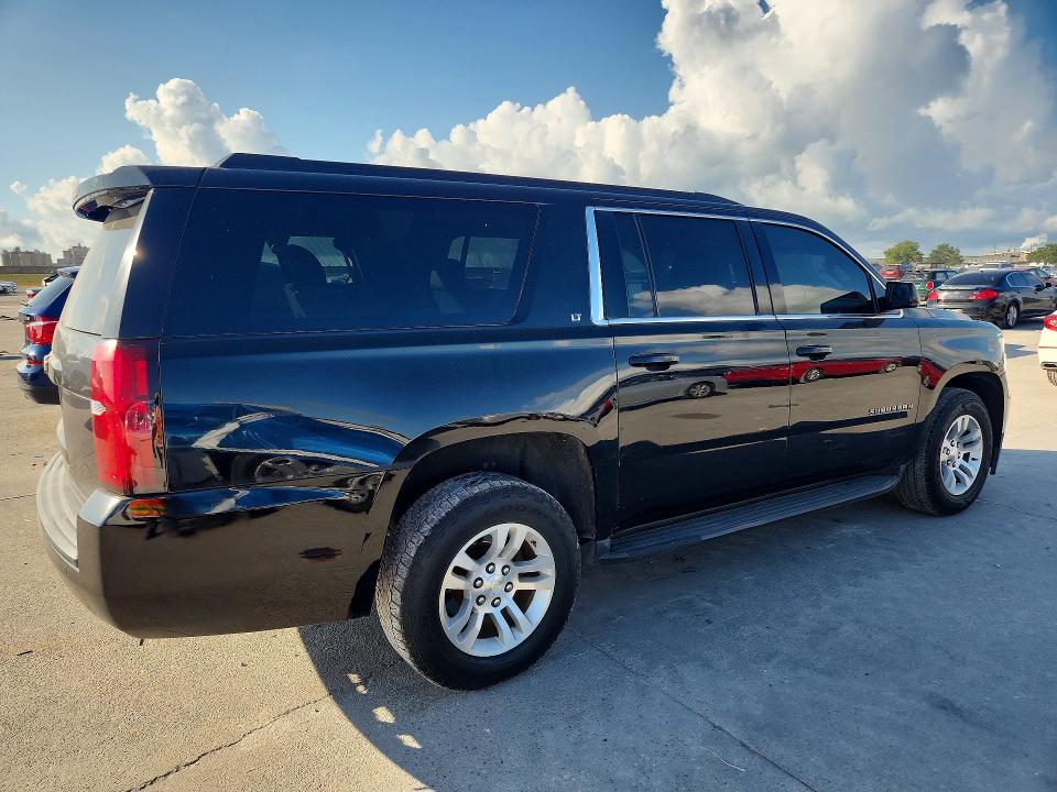 Продажа на аукционе авто 2019 Chevrolet Suburban, vin: 1GNSKHKC5KR122738, номер лота: 64399146