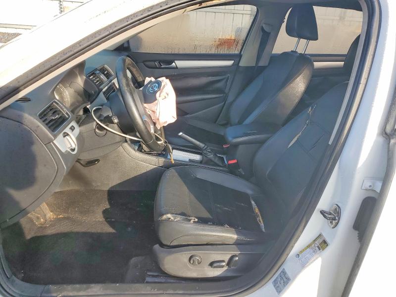 63732766 :رقم المزاد ، 1VWBH7A32CC060672 vin ، 2012 Volkswagen Passat مزاد بيع