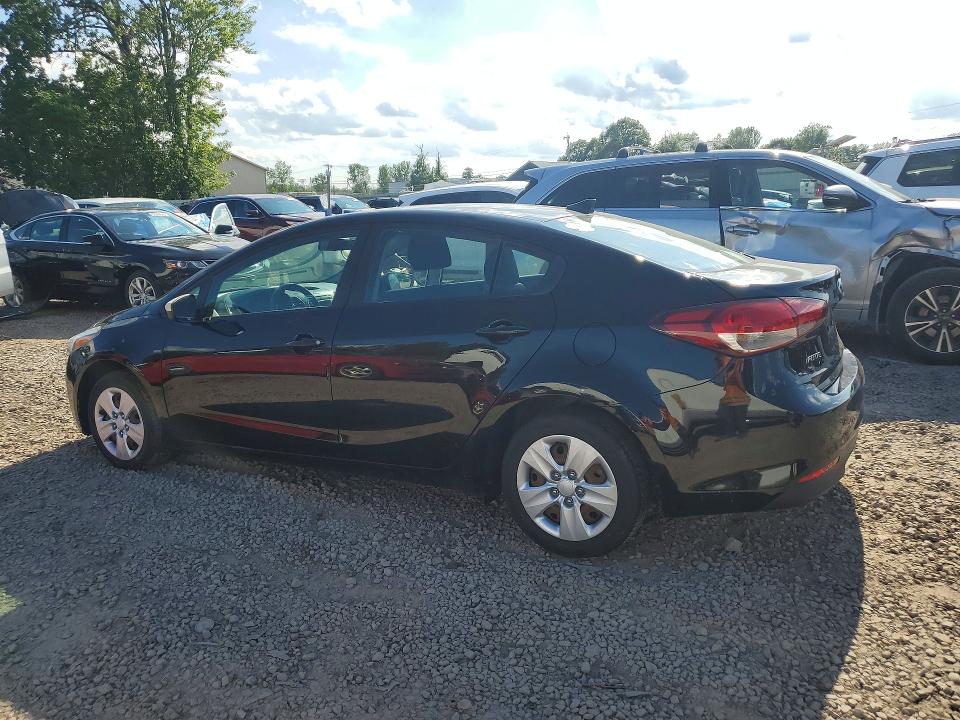 63552776 :رقم المزاد ، 3KPFK4A73JE273725 vin ، 2018 Kia Forte مزاد بيع