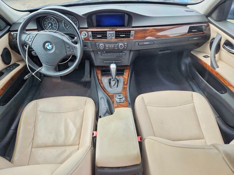 63949596 :رقم المزاد ، WBAPK5G5XBNN26145 vin ، 2011 Bmw 328 مزاد بيع