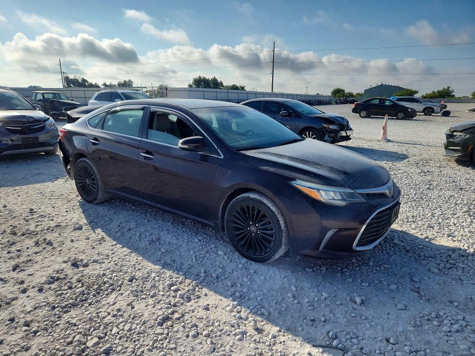 66893756 :رقم المزاد ، 4T1BK1EB7JU277463 vin ، 2018 Toyota Avalon مزاد بيع
