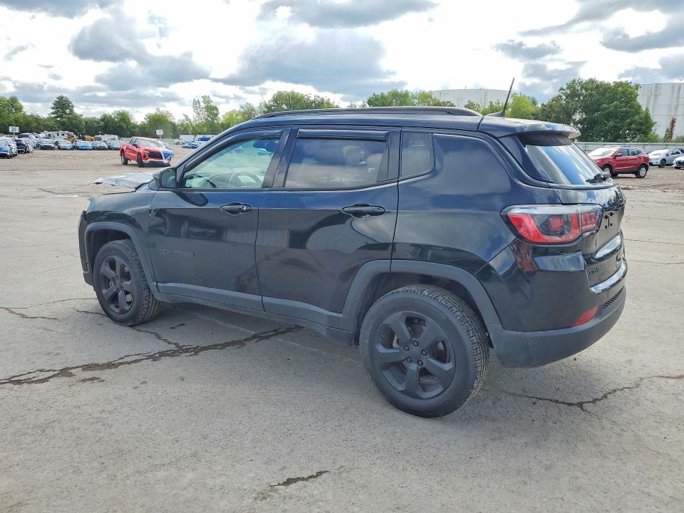 64748416 :رقم المزاد ، 3C4NJDBB6JT261615 vin ، 2018 Jeep Compass مزاد بيع