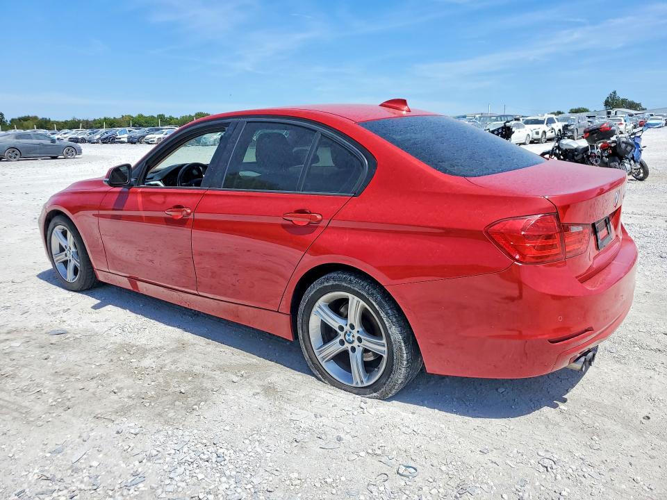 2013 Bmw 328 მანქანა იყიდება აუქციონზე, vin: WBA3A5C53DJ462631, აუქციონის ნომერი: 66215316