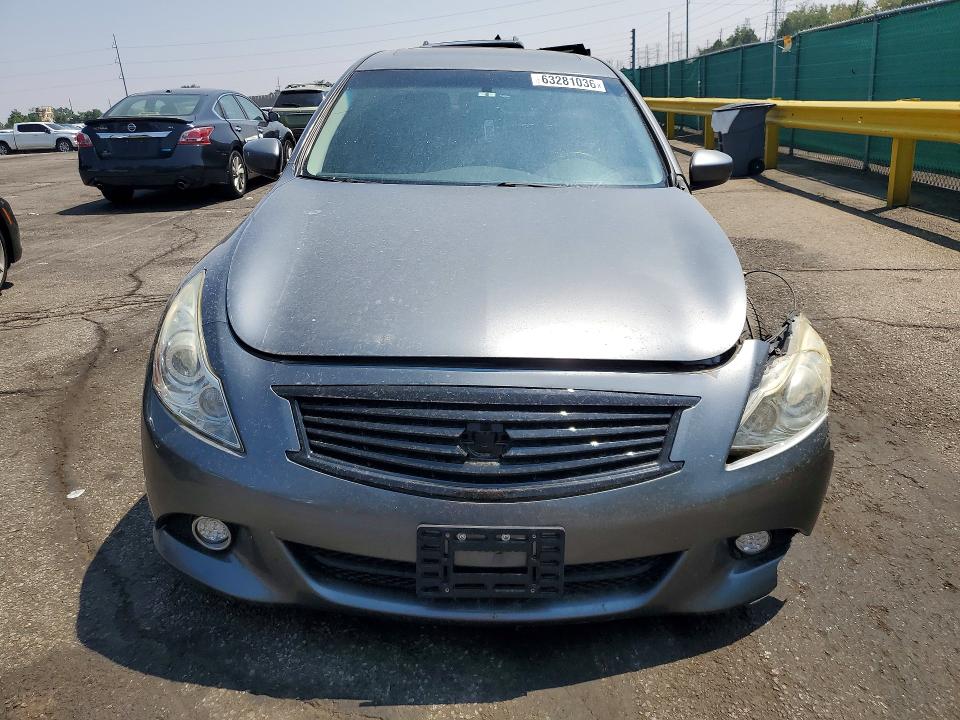 2015 Infiniti Q40 მანქანა იყიდება აუქციონზე, vin: JN1CV6AR8FM520501, აუქციონის ნომერი: 63281036