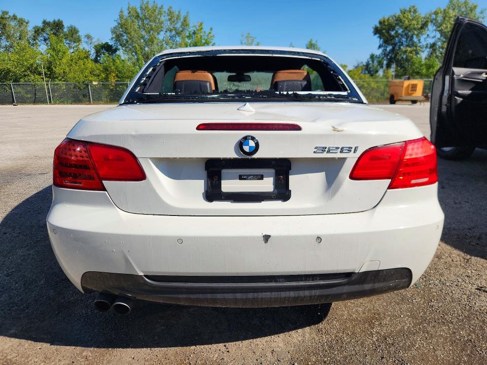 2013 Bmw 328 მანქანა იყიდება აუქციონზე, vin: WBADW3C59DJ525533, აუქციონის ნომერი: 65732266