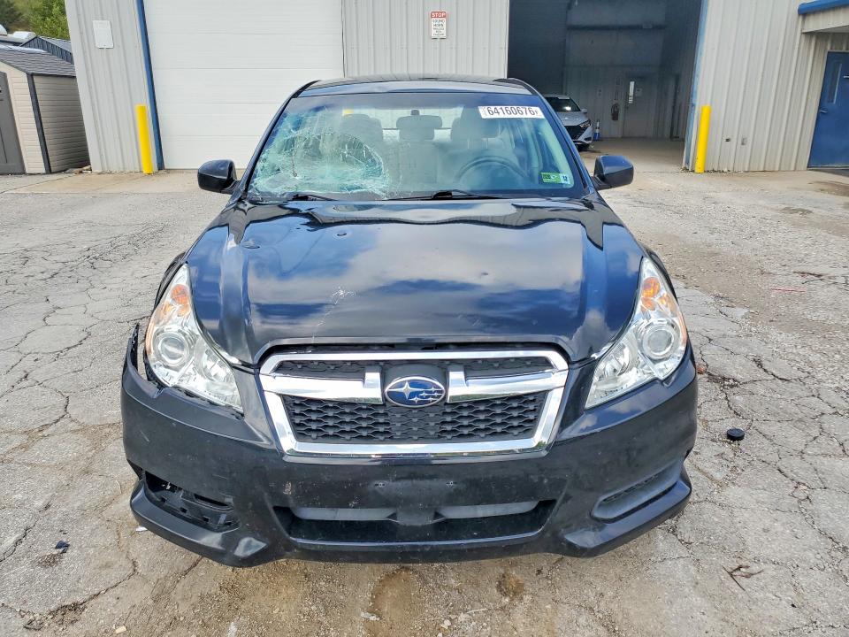 64160676 :رقم المزاد ، 4S3BMCC62E3025177 vin ، 2014 Subaru Legacy مزاد بيع