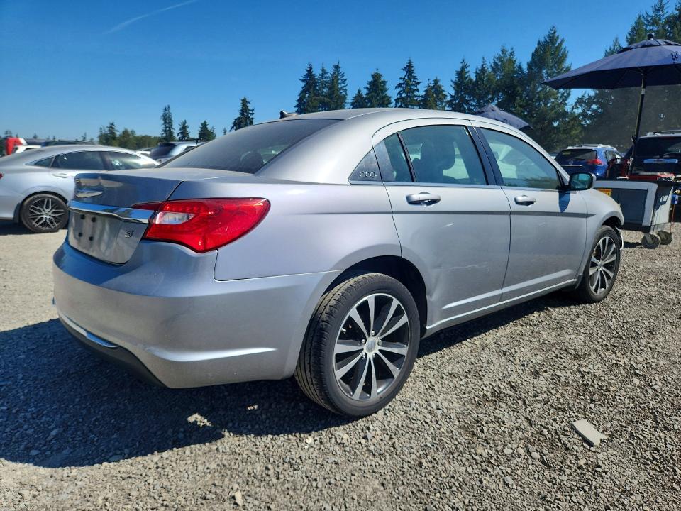Aukcja sprzedaży 2014 Chrysler 200, vin: 1C3CCBBB6EN132399, numer aukcji: 65914866