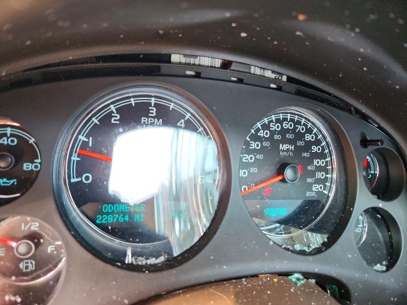 2012 Chevrolet Suburban მანქანა იყიდება აუქციონზე, vin: 1GNSKKE71CR324988, აუქციონის ნომერი: 66161406
