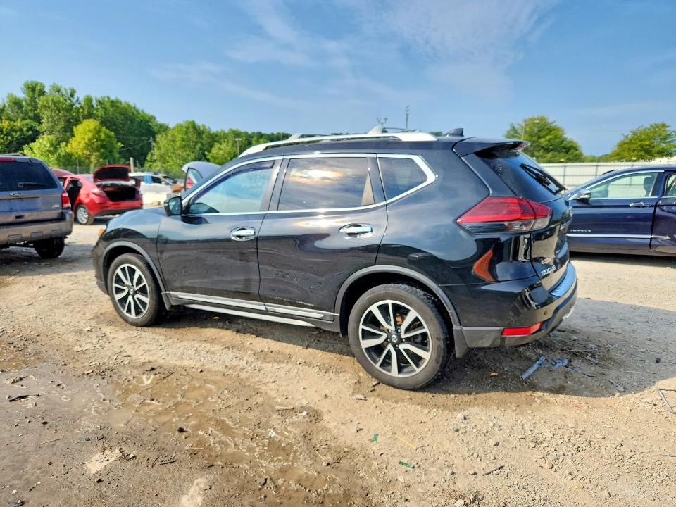 64259626 :رقم المزاد ، 5N1AT2MV8KC827786 vin ، 2019 Nissan Rogue مزاد بيع