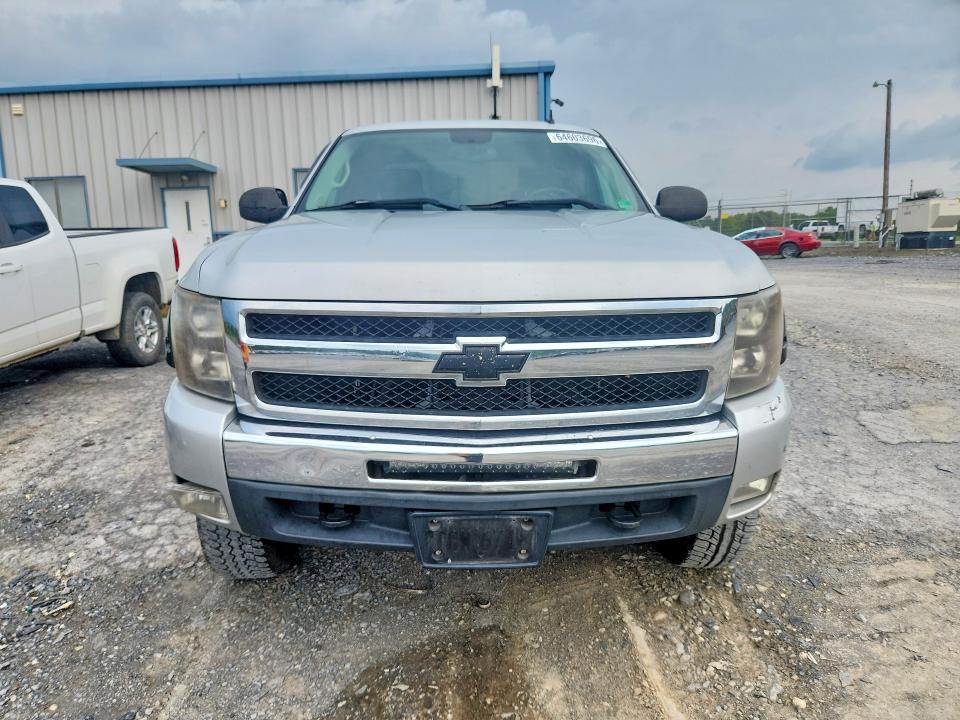 Продажа на аукционе авто 2010 Chevrolet Silverado, vin: 1GCSKSE32AZ231609, номер лота: 64603696