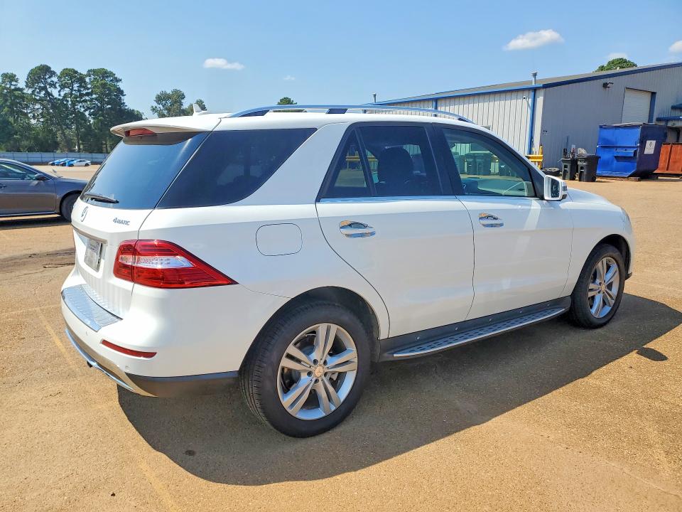 2014 Mercedes-benz Ml მანქანა იყიდება აუქციონზე, vin: 4JGDA5HB0EA328551, აუქციონის ნომერი: 66800516