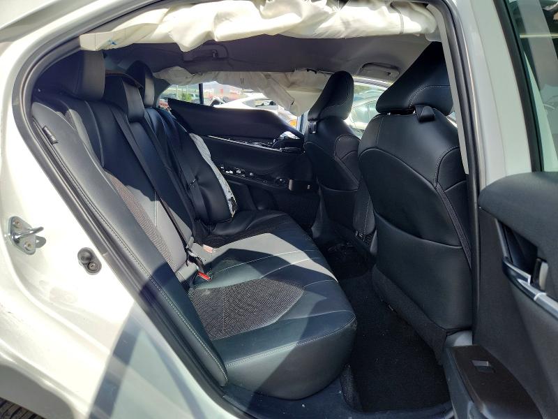 66504176 :رقم المزاد ، 4T1K61AK1NU024722 vin ، 2022 Toyota Camry مزاد بيع