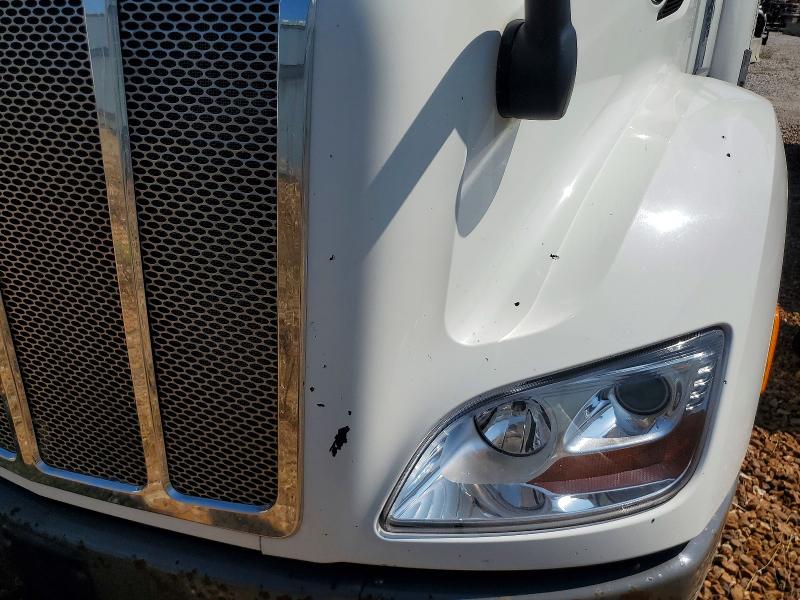 Aukcja sprzedaży 2016 Peterbilt 579, vin: 1XPBA48X0GD354424, numer aukcji: 65237056