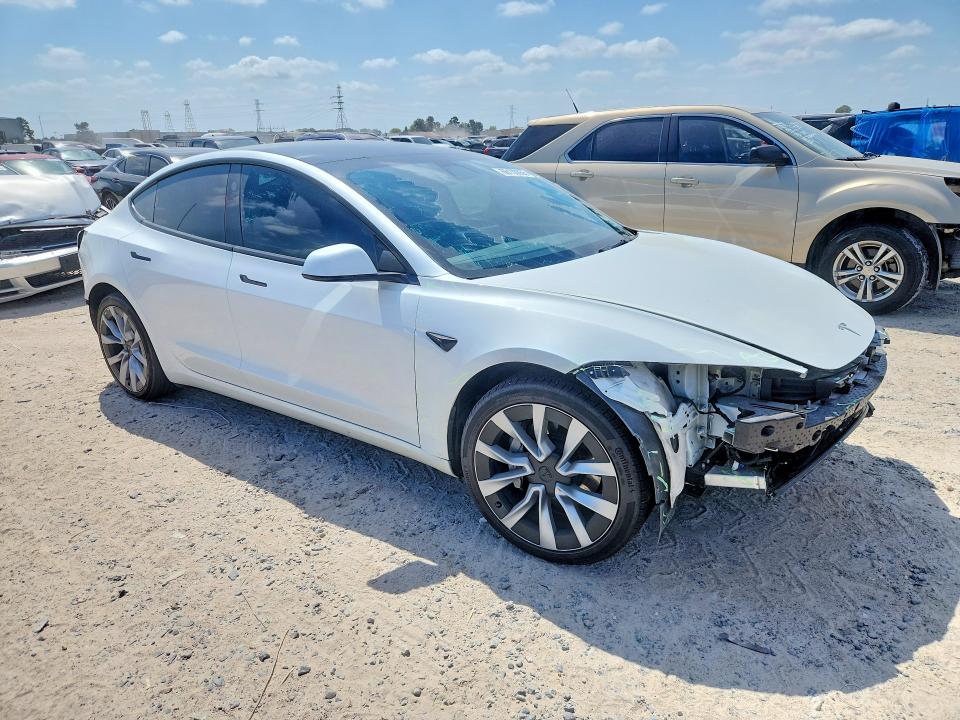 66130656 :رقم المزاد ، 5YJ3E1EB9RF818761 vin ، 2024 Tesla Model 3 مزاد بيع