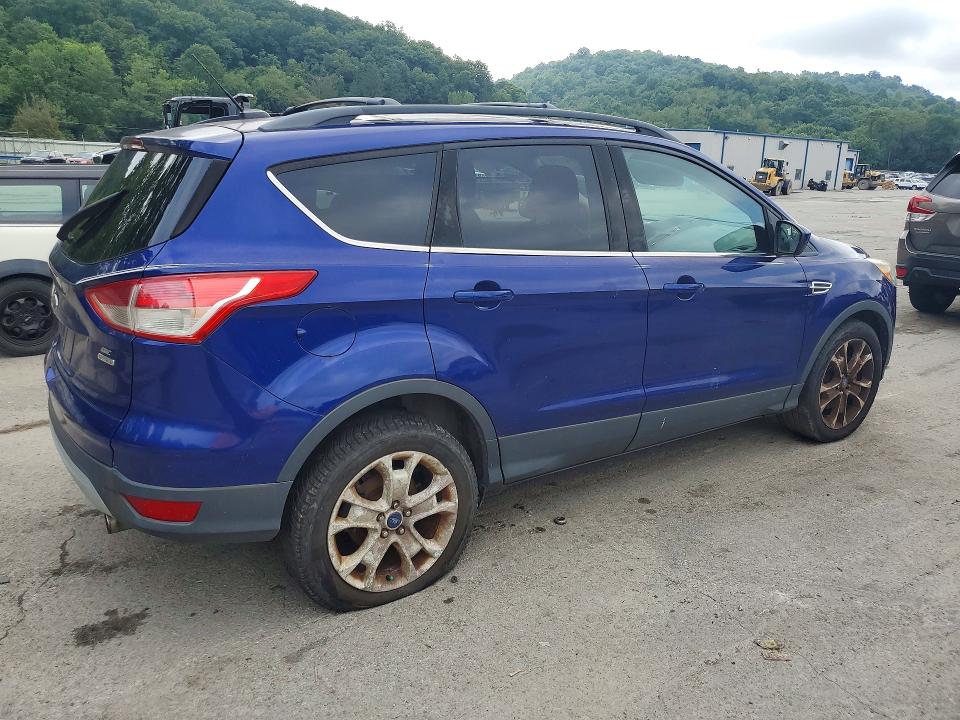 2013 Ford Escape მანქანა იყიდება აუქციონზე, vin: 1FMCU9G95DUA71067, აუქციონის ნომერი: 63940356