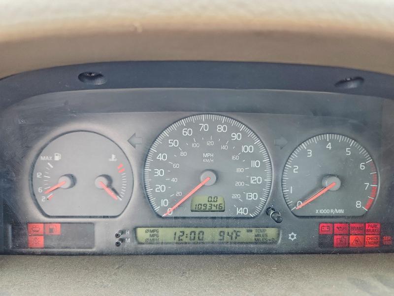 2000 Volvo V70 მანქანა იყიდება აუქციონზე, vin: YV1LZ56D6Y2657339, აუქციონის ნომერი: 66948016