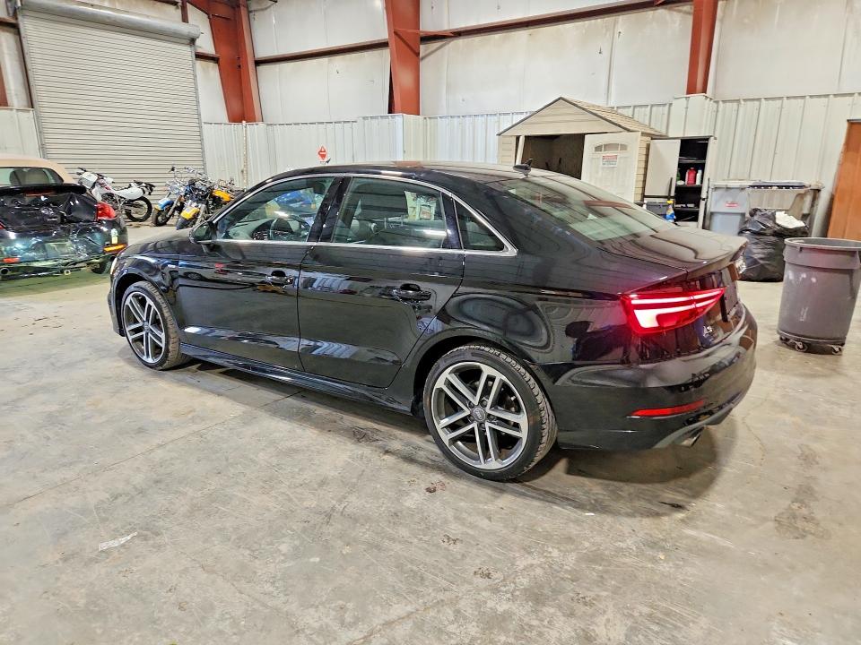 Продажа на аукционе авто 2018 Audi A3, vin: WAUJ8GFF6J1036947, номер лота: 64986956