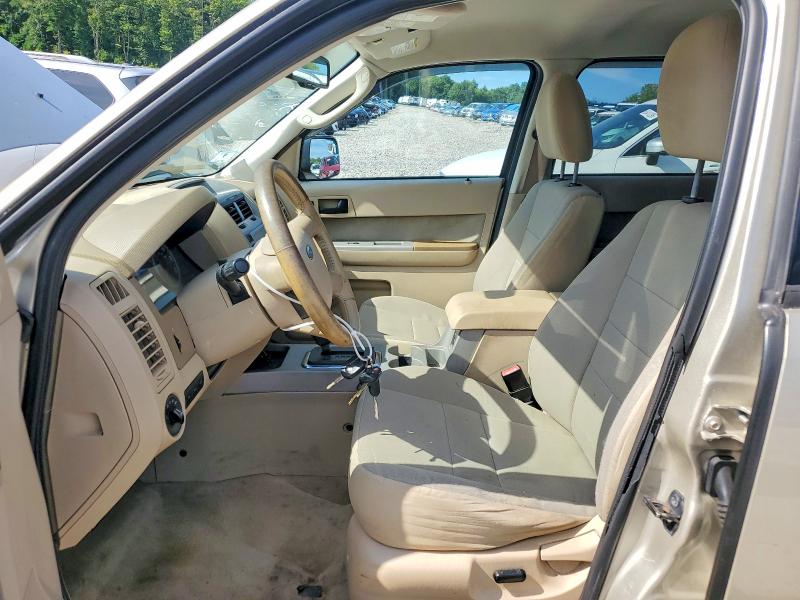 65498046 :رقم المزاد ، 1FMCU9D78AKC04950 vin ، 2010 Ford Escape مزاد بيع