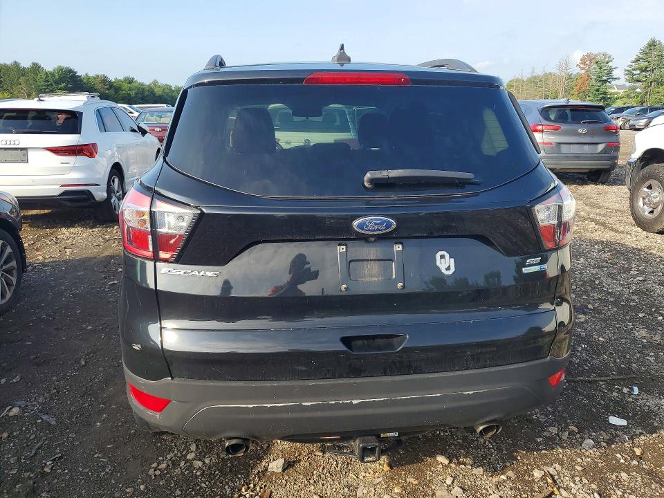 Продажа на аукционе авто 2018 Ford Escape, vin: 1FMCU9GD5JUD40233, номер лота: 65254186