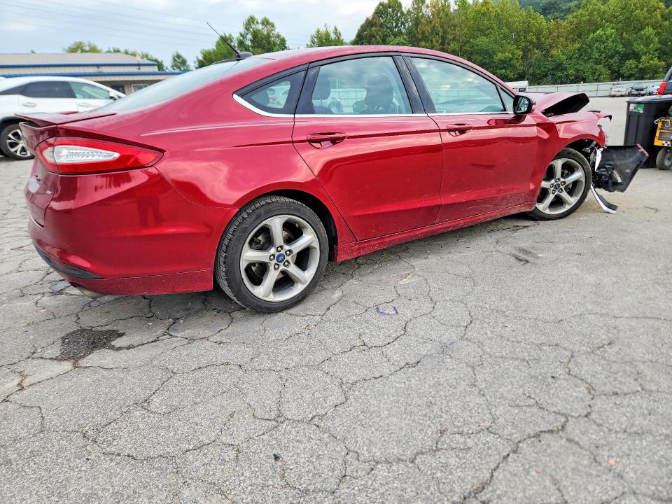 67256596 :رقم المزاد ، 3FA6P0H79FR221120 vin ، 2015 Ford Fusion مزاد بيع
