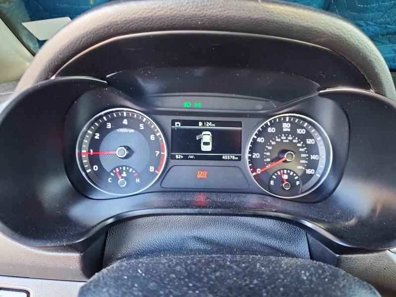 63422246 :رقم المزاد ، 3KPF24AD9NE503960 vin ، 2022 Kia Forte مزاد بيع