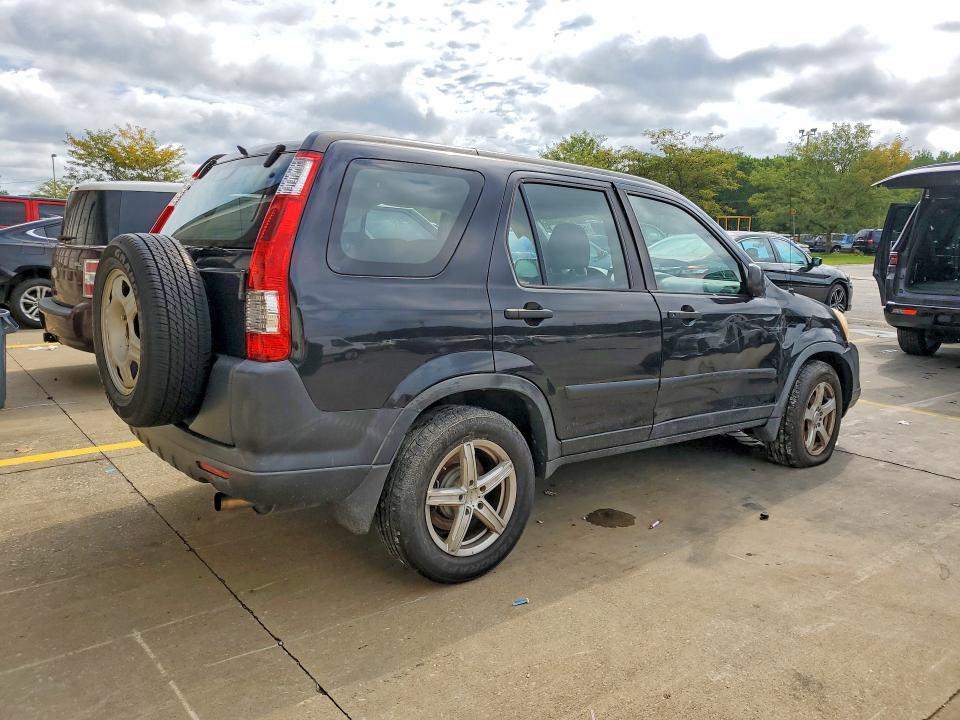 Продажа на аукционе авто 2005 Honda Cr-v, vin: JHLRD78575C051847, номер лота: 65302386