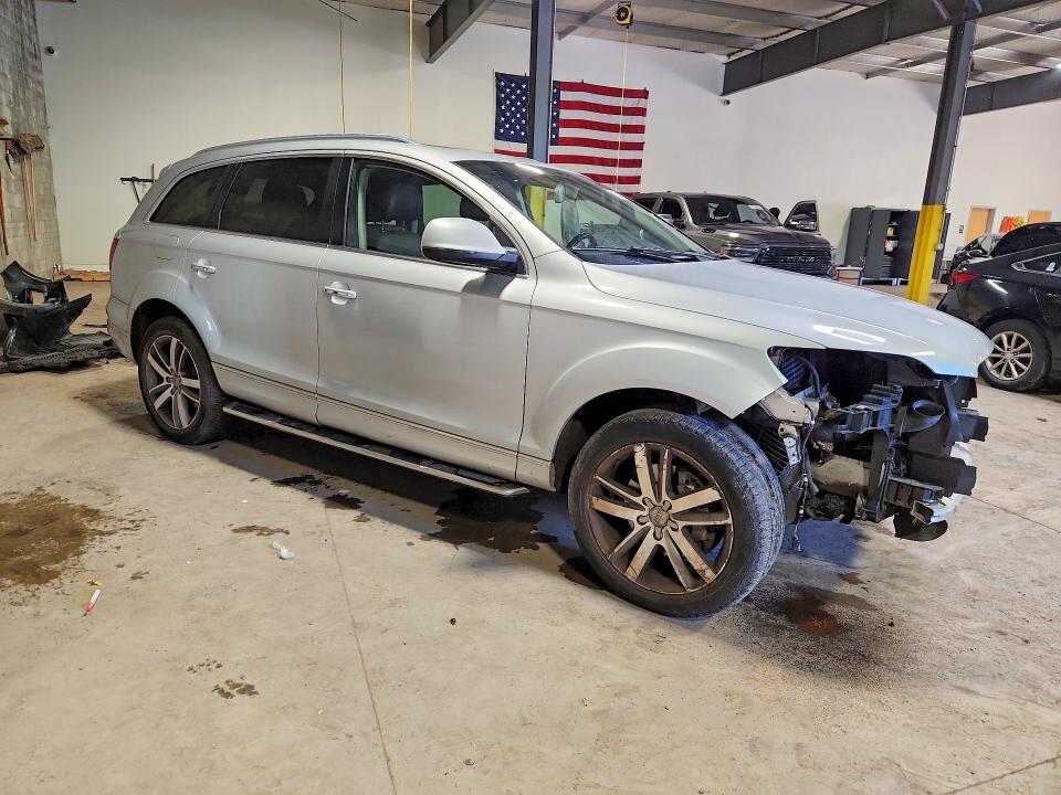 Продаж на аукціоні авто 2015 Audi Q7, vin: WA1LGAFEXFD026764, номер лоту: 63540096