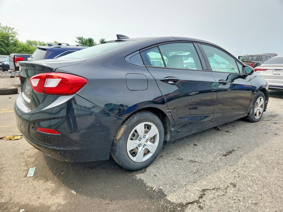 Aukcja sprzedaży 2018 Chevrolet Cruze, vin: 1G1BC5SM3J7228380, numer aukcji: 64323816