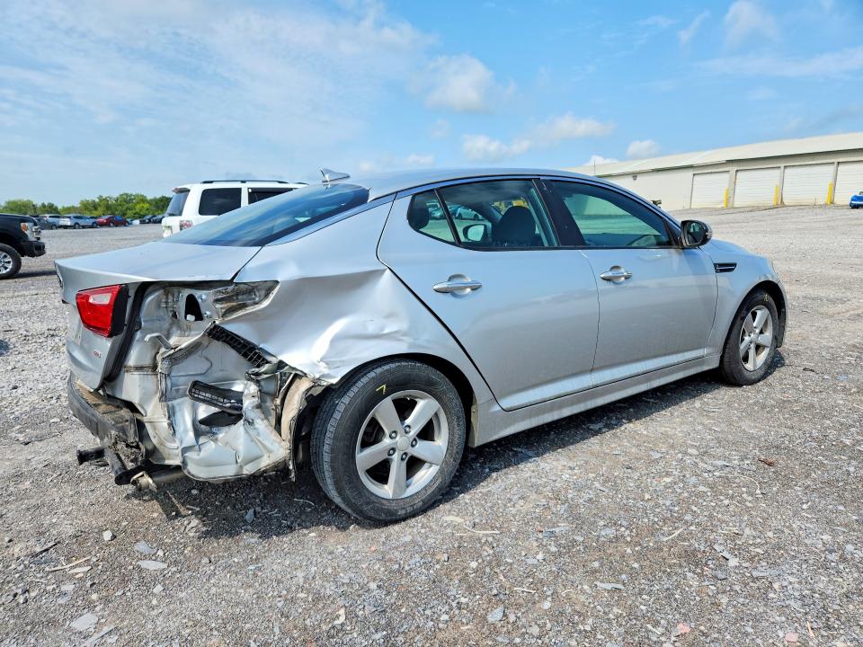 64369306 :رقم المزاد ، 5XXGM4A71FG456909 vin ، 2015 Kia Optima مزاد بيع