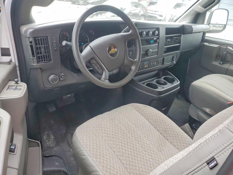 68521546 :رقم المزاد ، 1GAZGPFP2S1254198 vin ، 2025 Chevrolet Express G3500 مزاد بيع