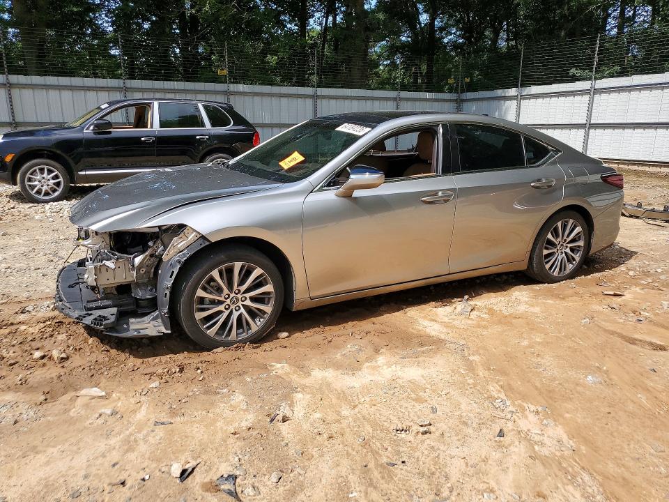 64184236 :رقم المزاد ، 58ABZ1B16KU023292 vin ، 2019 Lexus Es مزاد بيع