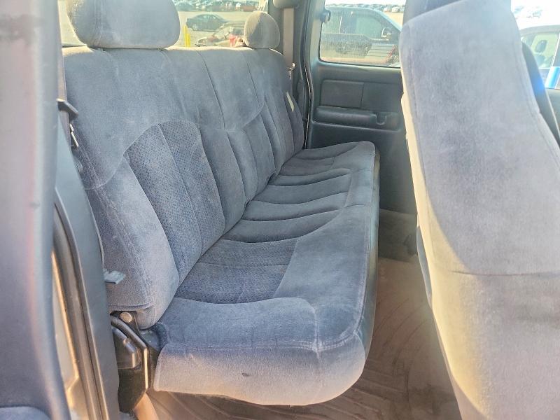 65710736 :رقم المزاد ، 2GCEK19T421284033 vin ، 2002 Chevrolet Silverado مزاد بيع