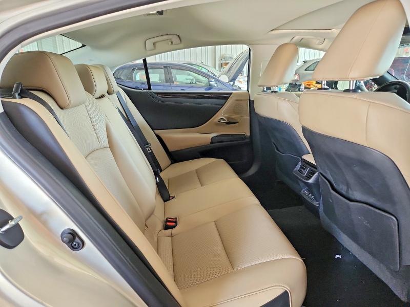 63649366 :رقم المزاد ، 58AD11D18MU006297 vin ، 2021 Lexus Es 250 مزاد بيع