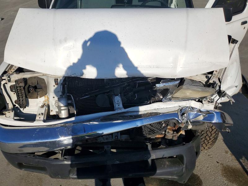 63364856 :رقم المزاد ، 1N6ED27T4YC347232 vin ، 2000 Nissan Frontier مزاد بيع
