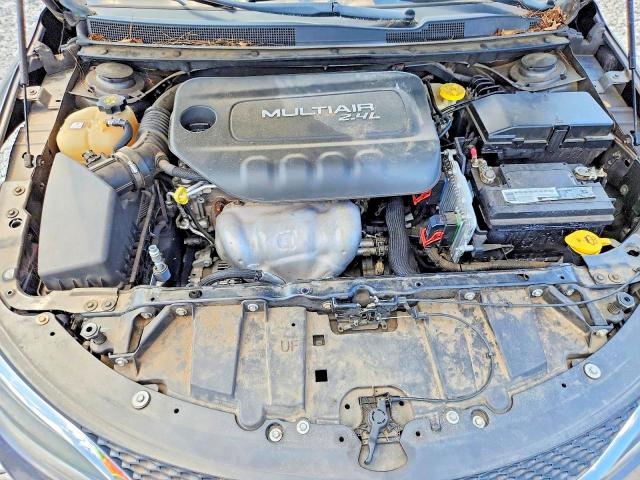 66407736 :رقم المزاد ، 1C3CCCABXGN133372 vin ، 2016 Chrysler 200 مزاد بيع