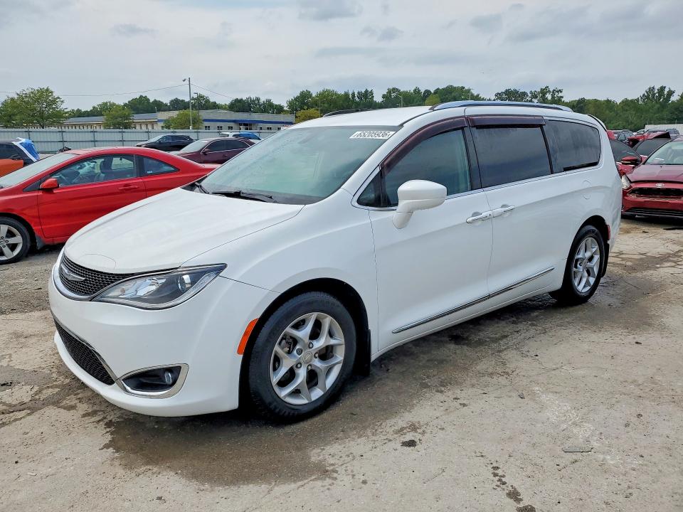 Продажа на аукционе авто 2017 Chrysler Pacifica, vin: 2C4RC1EG7HR507490, номер лота: 65205936