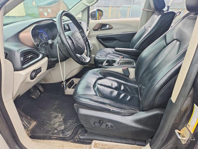 64803186 :رقم المزاد ، 2C4RC1EG8JR148379 vin ، 2018 Chrysler Pacifica مزاد بيع