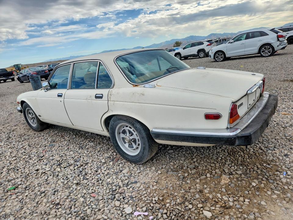 Auction sale of the 1986 Jaguar Xj6, vin: SAJAV1343GC436880, lot number: 66069636