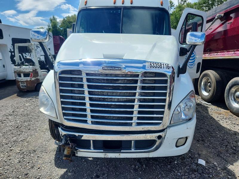 Aukcja sprzedaży 2018 Freightliner Cascadia 125, vin: 3ALXGF00XJDJS7591, numer aukcji: 63358116