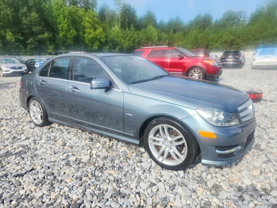2012 Mercedes-benz C მანქანა იყიდება აუქციონზე, vin: WDDGF4HB4CF864177, აუქციონის ნომერი: 63596896