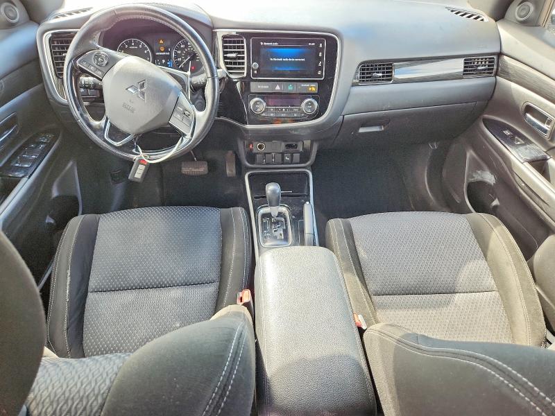 2018 Mitsubishi Outlander მანქანა იყიდება აუქციონზე, vin: JA4AD3A31JZ050870, აუქციონის ნომერი: 64470536