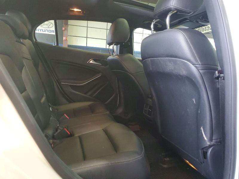 65806976 :رقم المزاد ، WDCTG4EB1HJ335293 vin ، 2017 Mercedes-benz Gla مزاد بيع