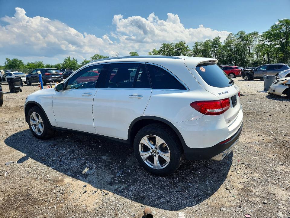 2018 Mercedes-benz Glc მანქანა იყიდება აუქციონზე, vin: WDC0G4KB1JV069361, აუქციონის ნომერი: 62788516