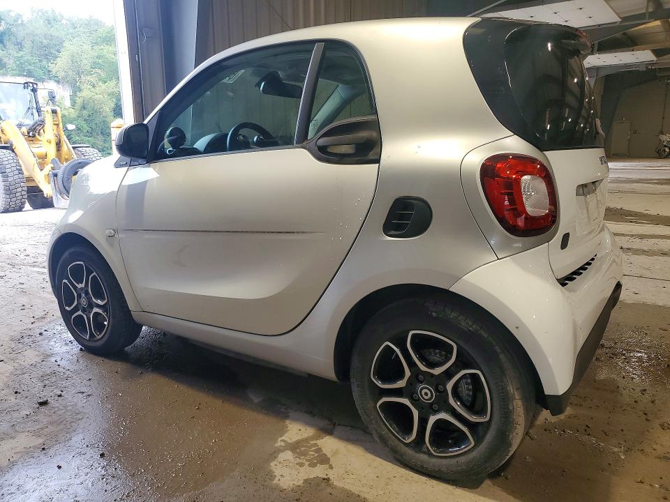 Aukcja sprzedaży 2018 Smart Fortwo, vin: WMEFJ9BA5JK283701, numer aukcji: 64588906