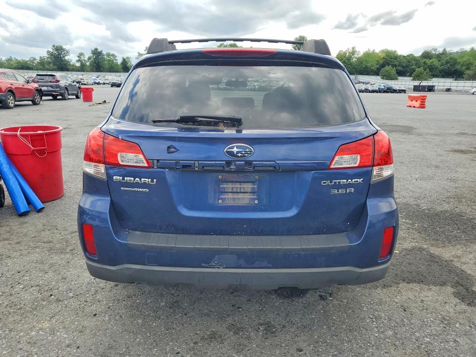65155756 :رقم المزاد ، 4S4BRDHC8A2319569 vin ، 2010 Subaru Outback مزاد بيع