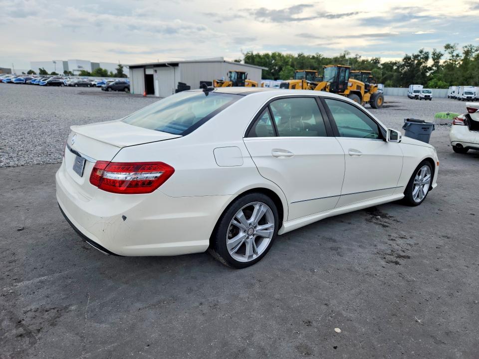 Продажа на аукционе авто 2013 Mercedes-benz E, vin: WDDHF5KB5DA759827, номер лота: 66602526